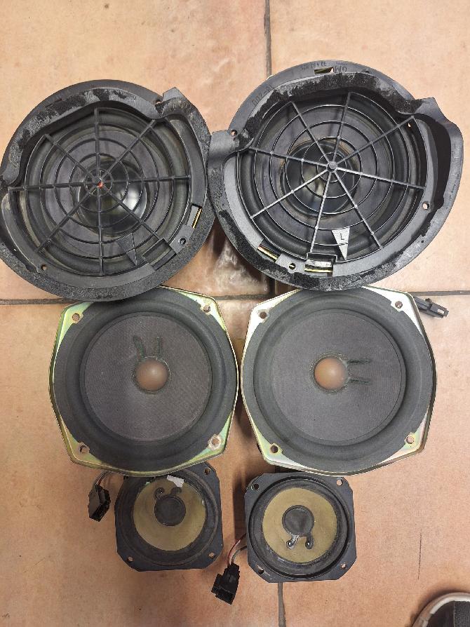 Reproduktory BOSE 6kusů