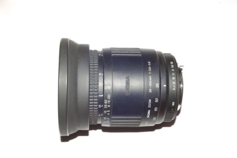 Sigma 28-200mm f/3.5-5.6